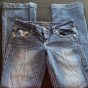Maurices jeans